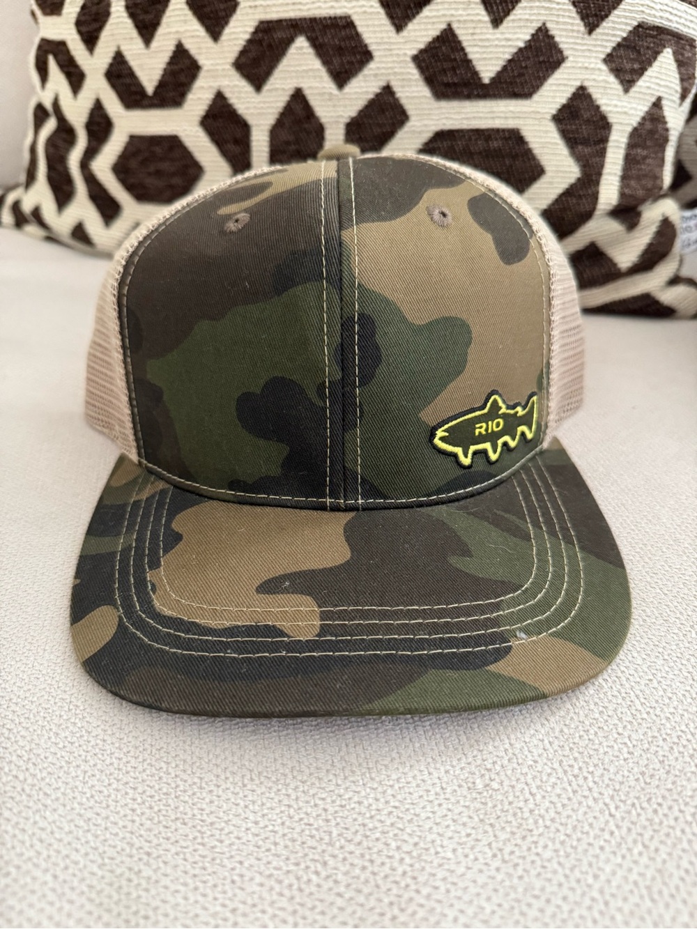 RIO Products Camo Mesh Trucker Hat Snapback – New With Tags – Fishing Gear
